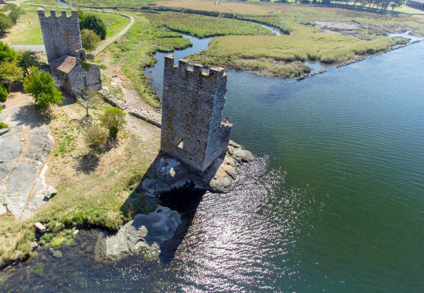 Torres do Oeste, Spain